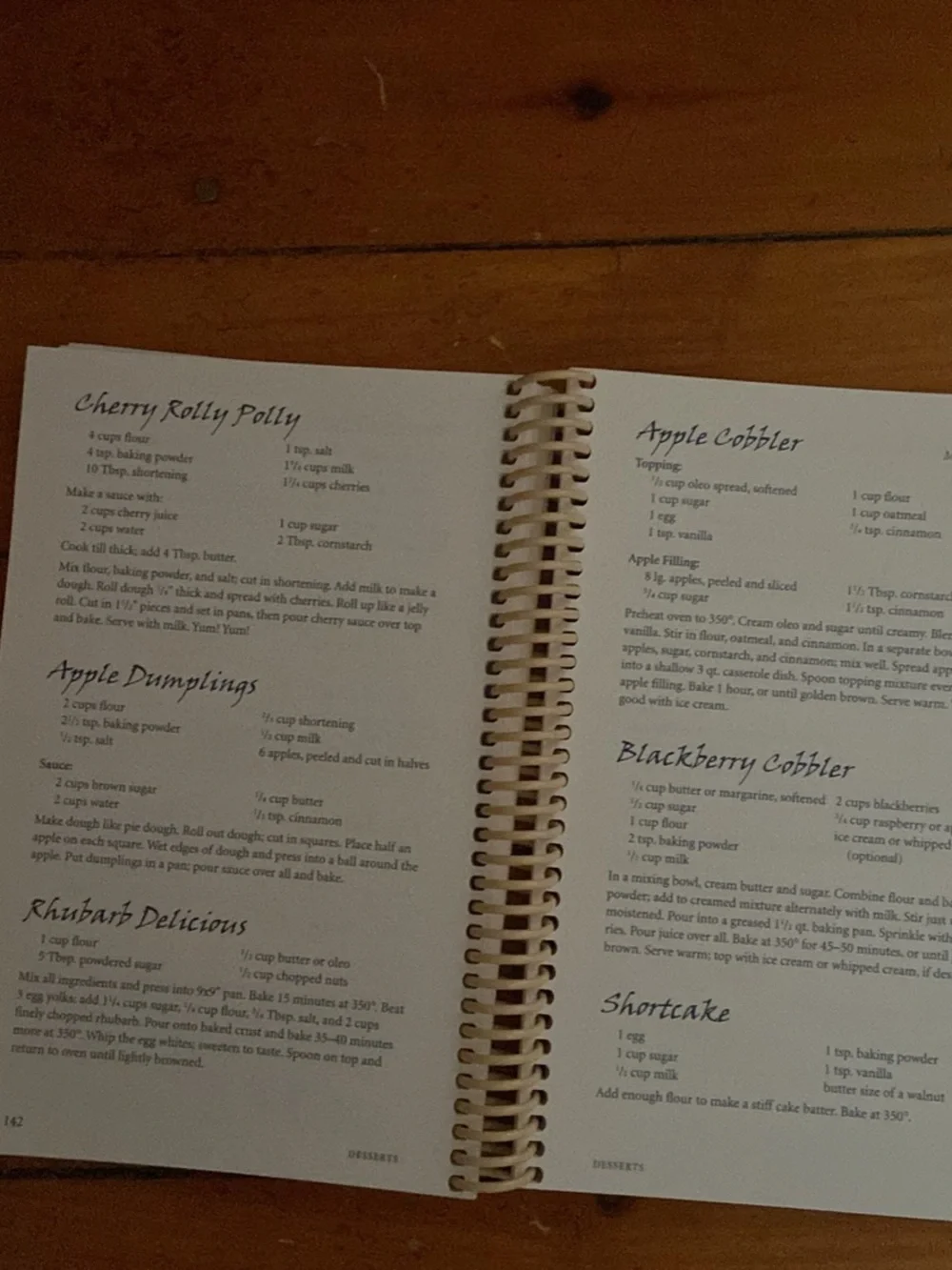 Vintage Amish spiral Cookbook cookies pie cake dessert main meals baking cooking
